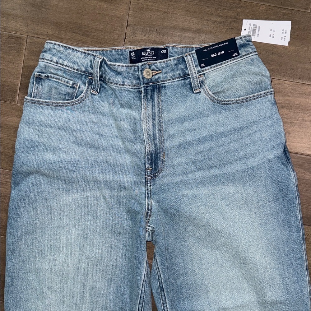 Hollister Ultra High Rise Dad Jeans SZ 30R / 10R - Picture 2 of 7